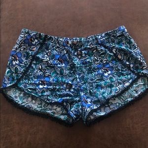 Printed floral shorts